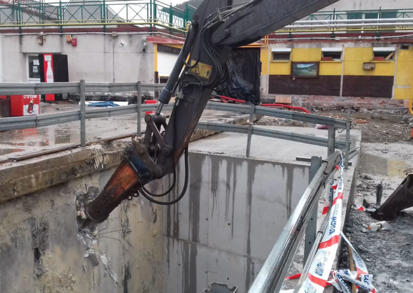 Derribos y demoliciones construcciones elvira