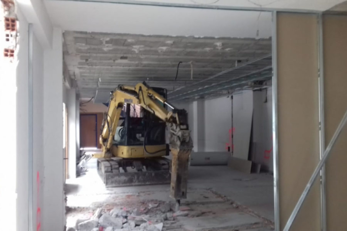 Excavacion-zanjas-gipuzkoa-dhl-900x600