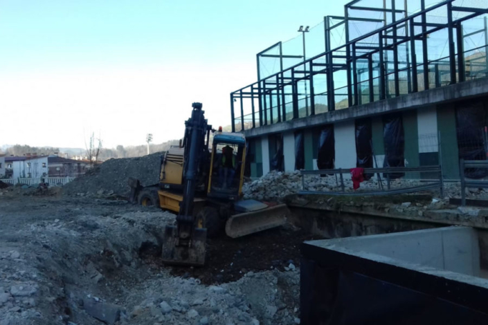 Relleno-retro-excavadora-900x600