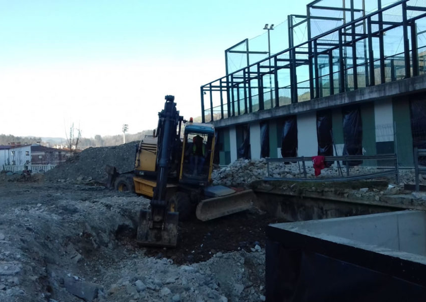 Relleno-retro-excavadora-900x600